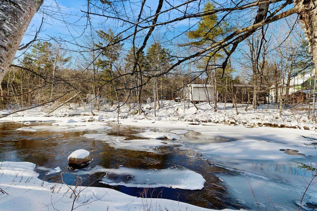 Riverbank Cabin C