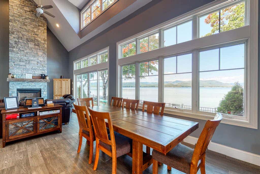 Long Sands Lakefront Home