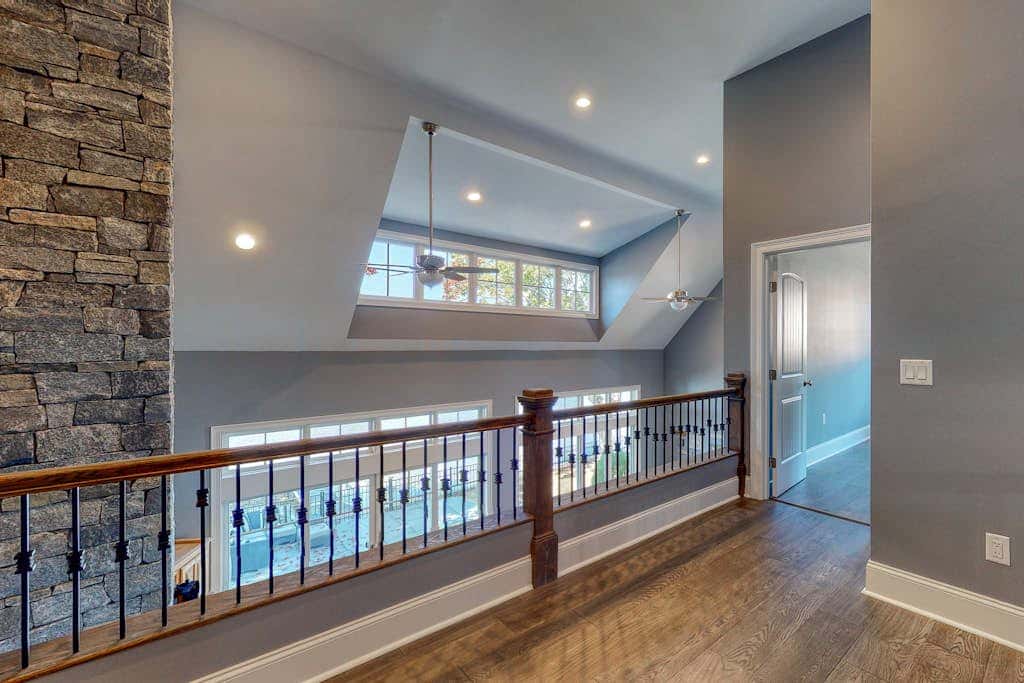 Long Sands Lakefront Home