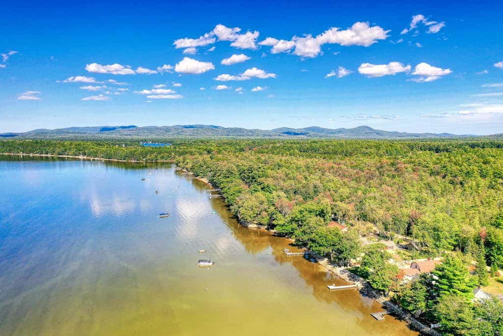 Long Sands Lakefront Home