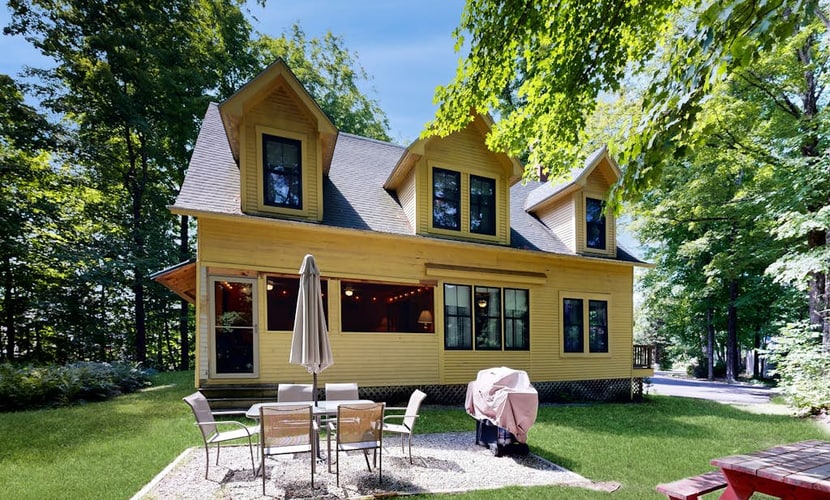 Historic Retreat Near Skiing & Town W/ Wonderful Views, Free WiFi, Gear Storage