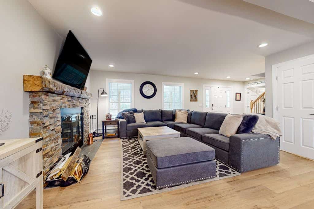 Gorgeous home near Mount Snow with hot tub, game tables, fireplace, & desk