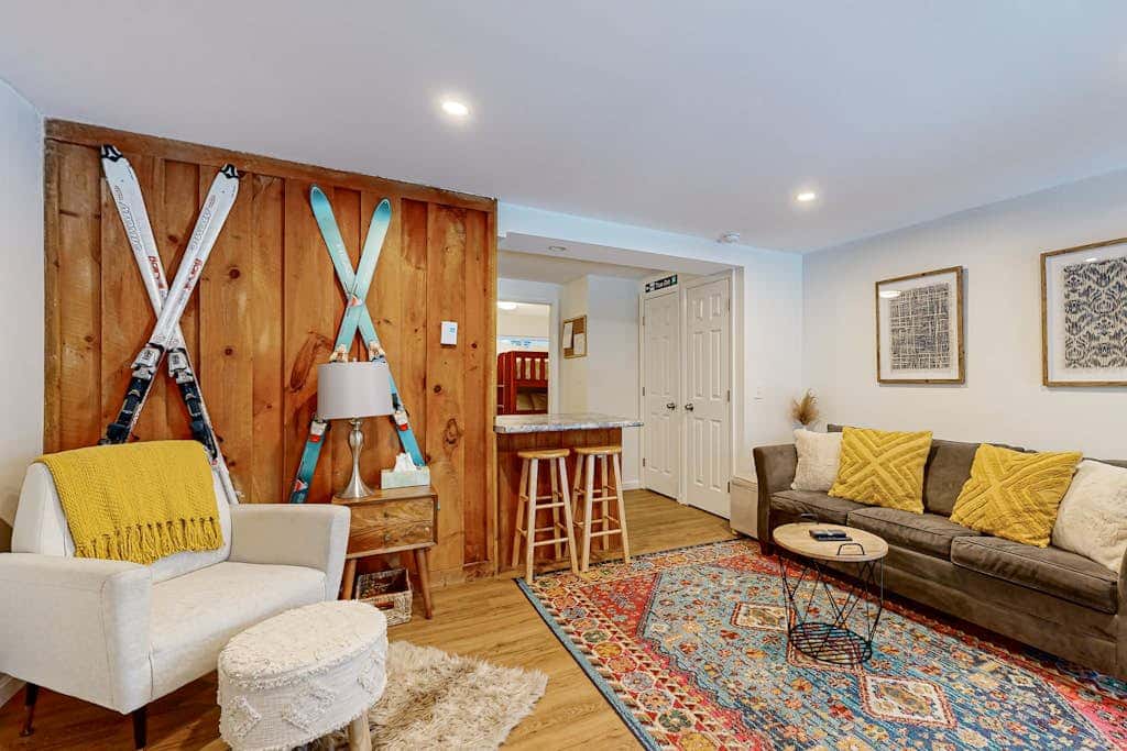 Windsor Hill Condo