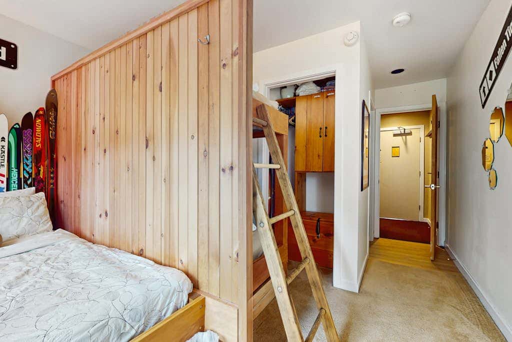 17A Mountain Village #241