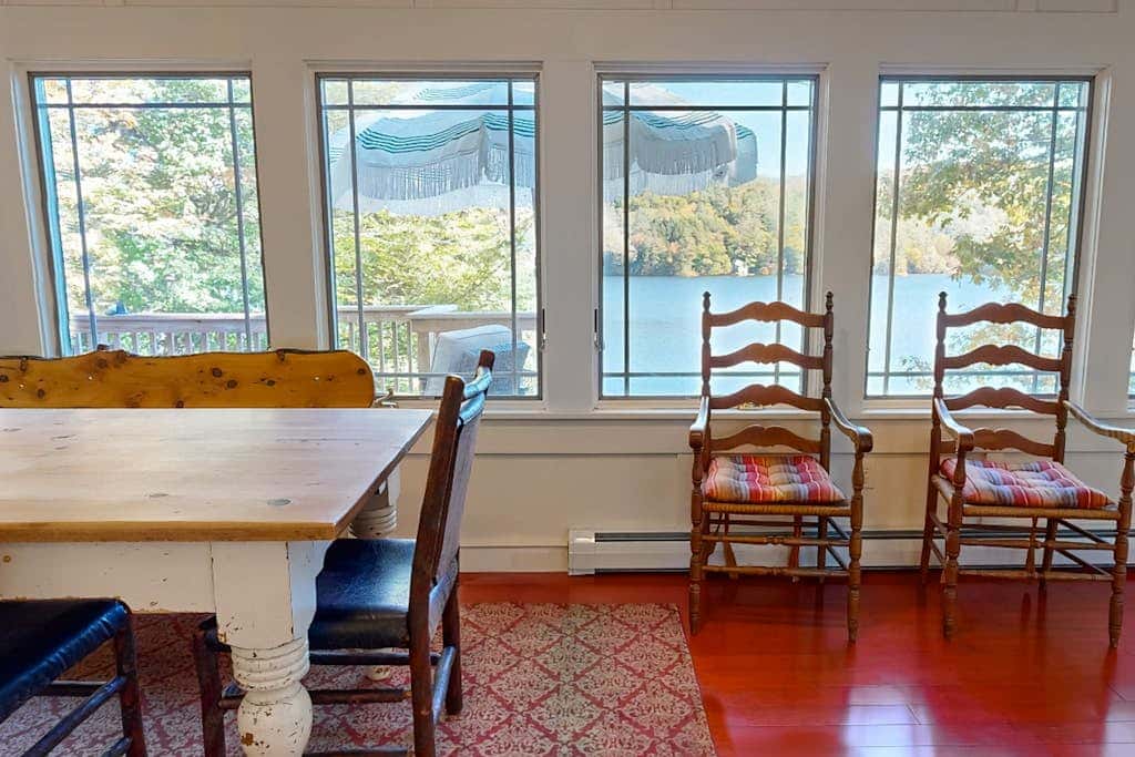 Lakeside Elegance - For a wonderful lakeside fishing getaway