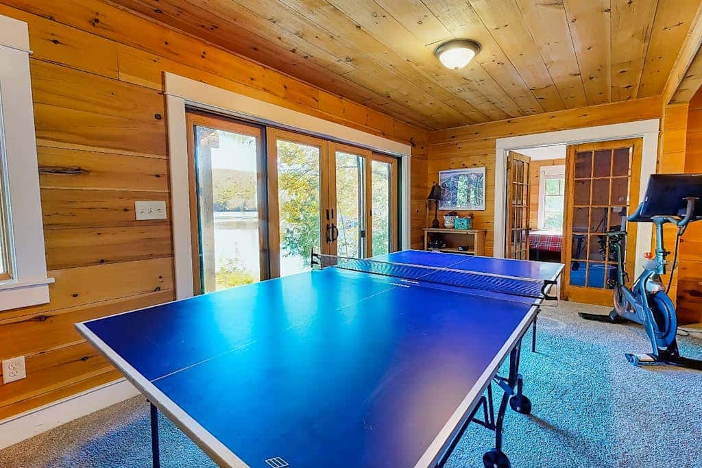 Lakeside Elegance - For a wonderful lakeside fishing getaway