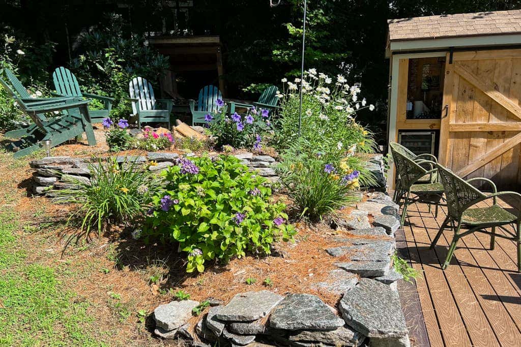 Lakeside Elegance - For a wonderful lakeside fishing getaway