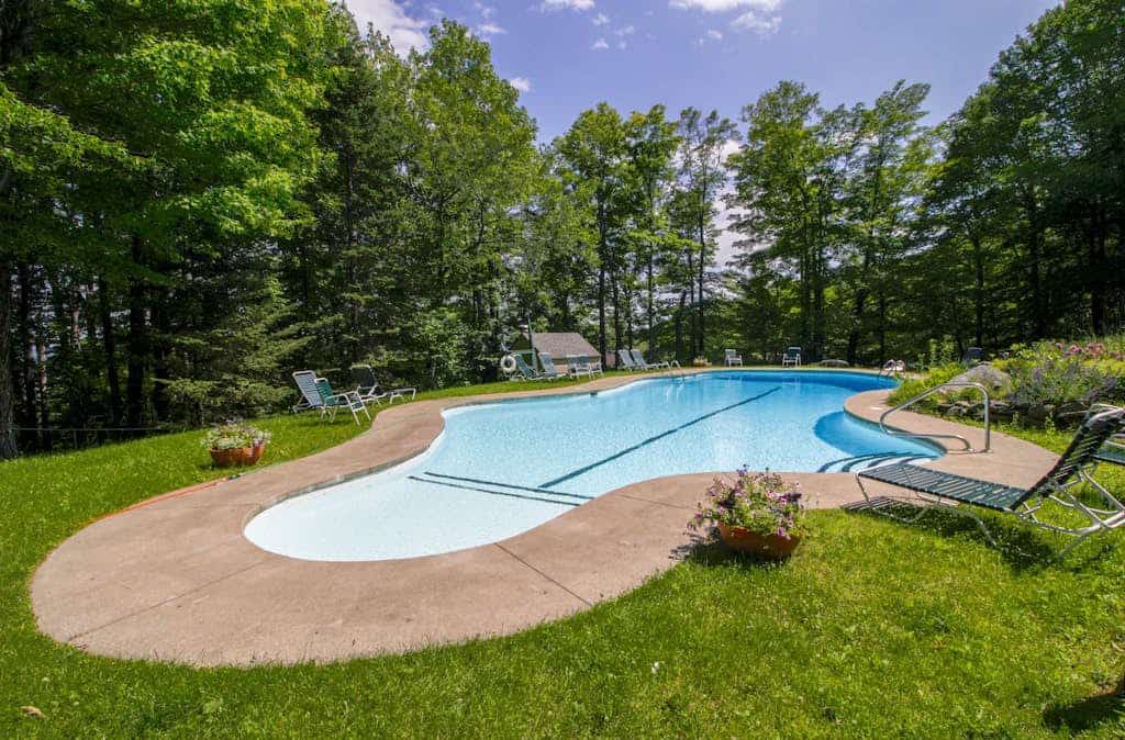 Ski-in/out condo with a pool, tennis & fast WiFi - Sachem Trail at Okemo