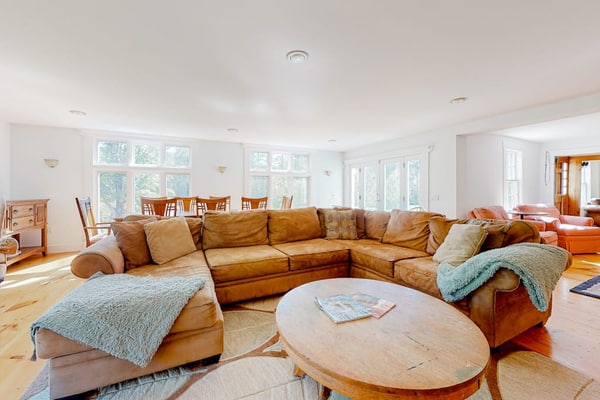 Delightful updated farmhouse with original features, patio, and & W/D