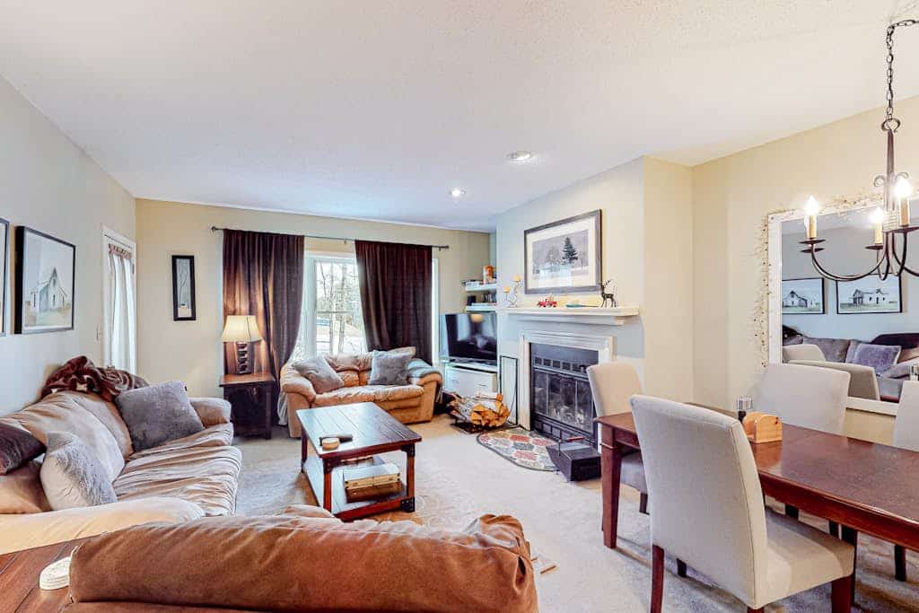 Coveted Ski-In/Ski-Out Winterplace Condo with Hot Tubs, Indoor Pool & Fireplace