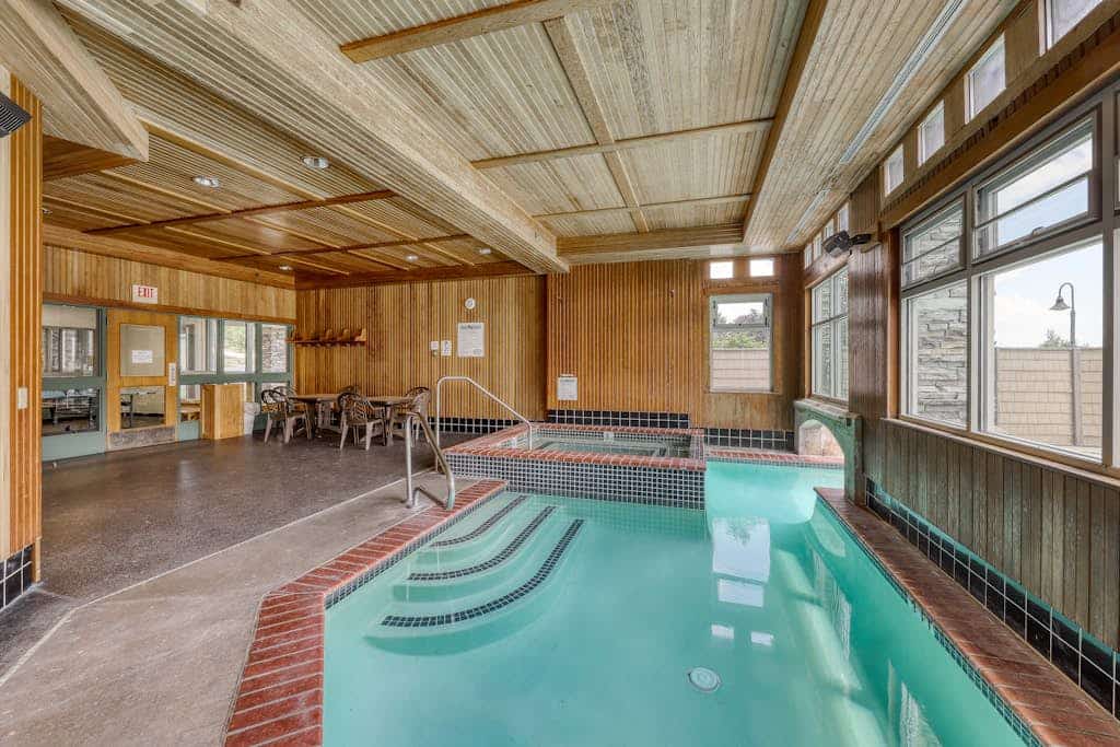 Ski-in/out mountainside condo with pool, hot tub, game room & washer/dryer