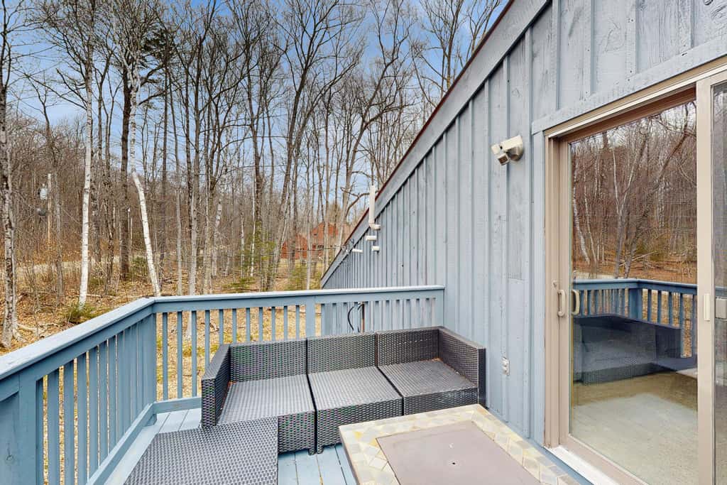 The Spacious Mountain Retreat