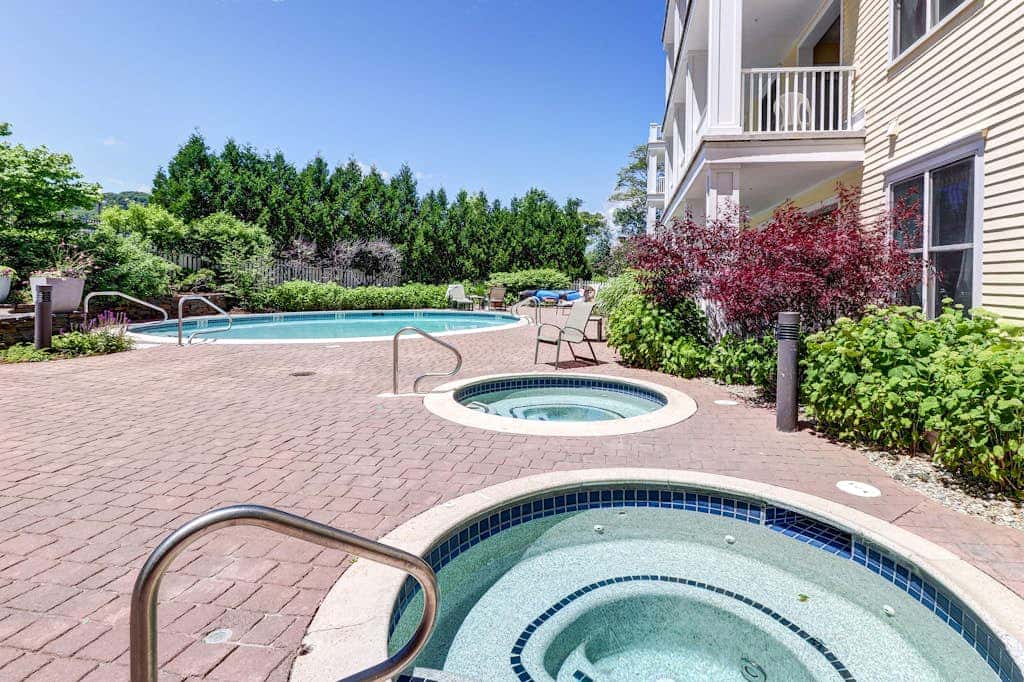 Long Trail House - 230