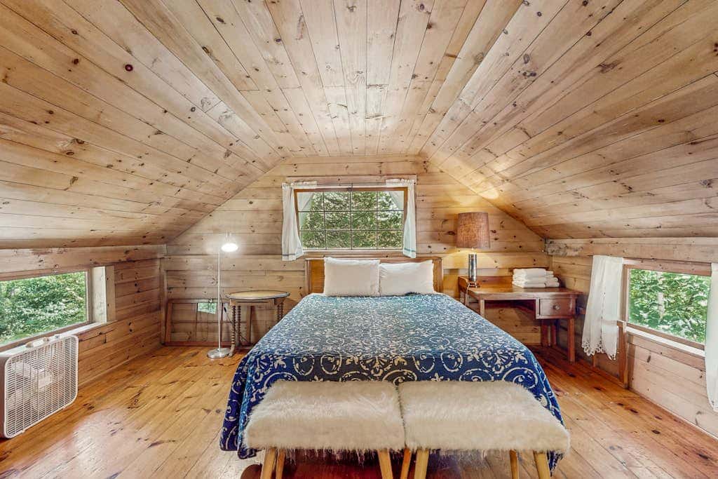 Pine - Waterfront Cabin on Private Island in Lake Champlain