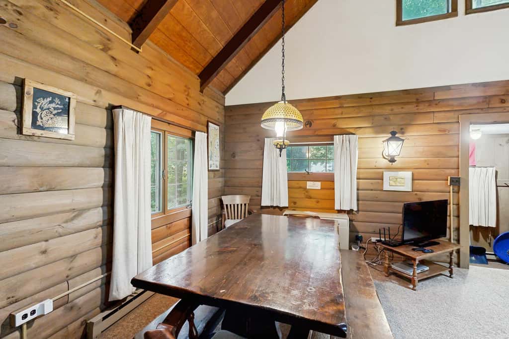 Log Ski Lodge