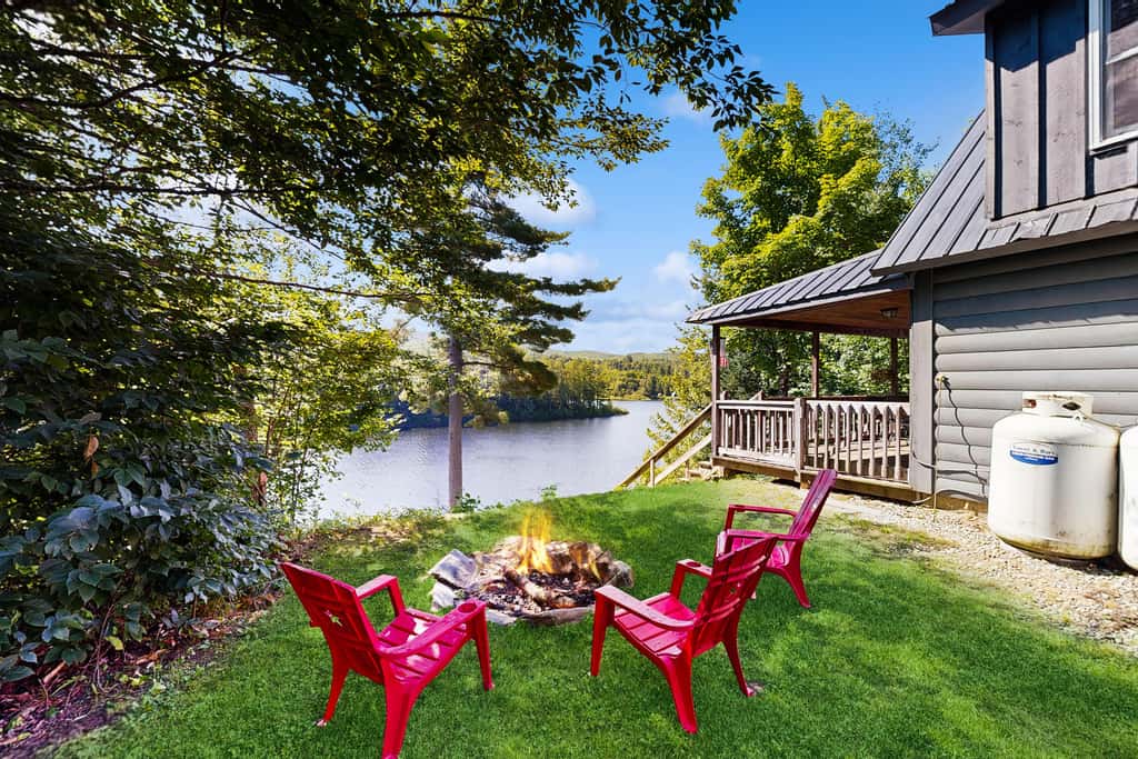 Lake Eden Escape