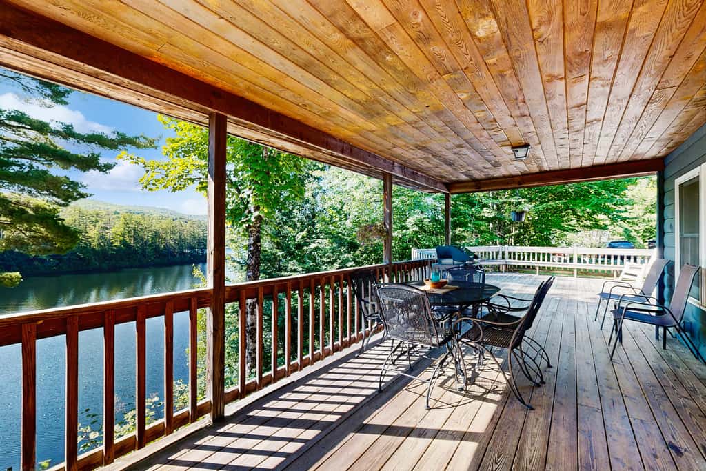Lake Eden Escape
