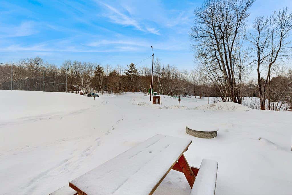 Greer Court Retreat