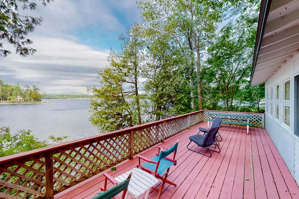 Oak - Waterfront Cottage on Private Island in Lake Champlain