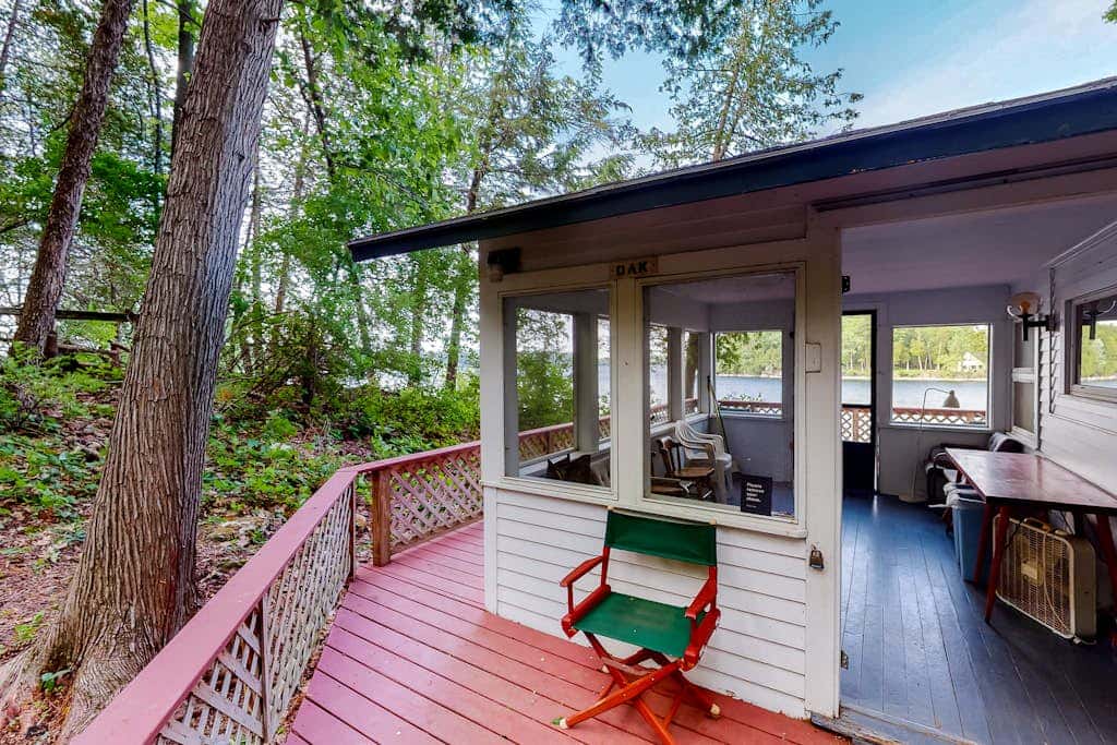 Oak - Waterfront Cottage on Private Island in Lake Champlain