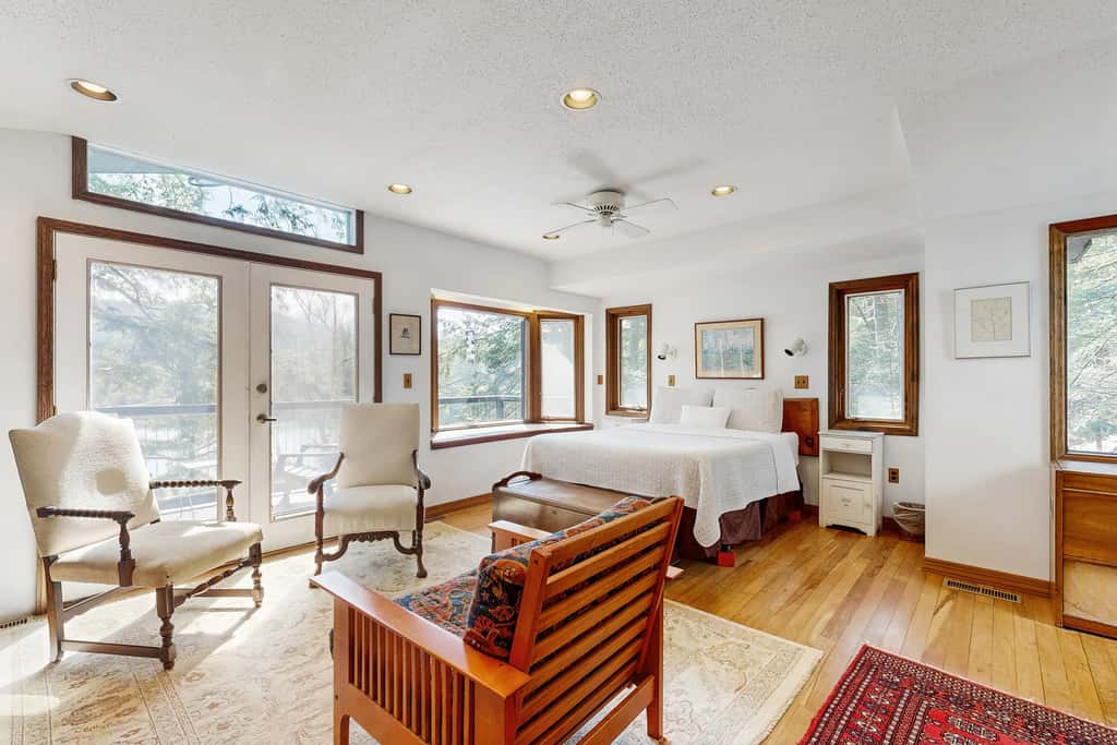 Beebe Lake House