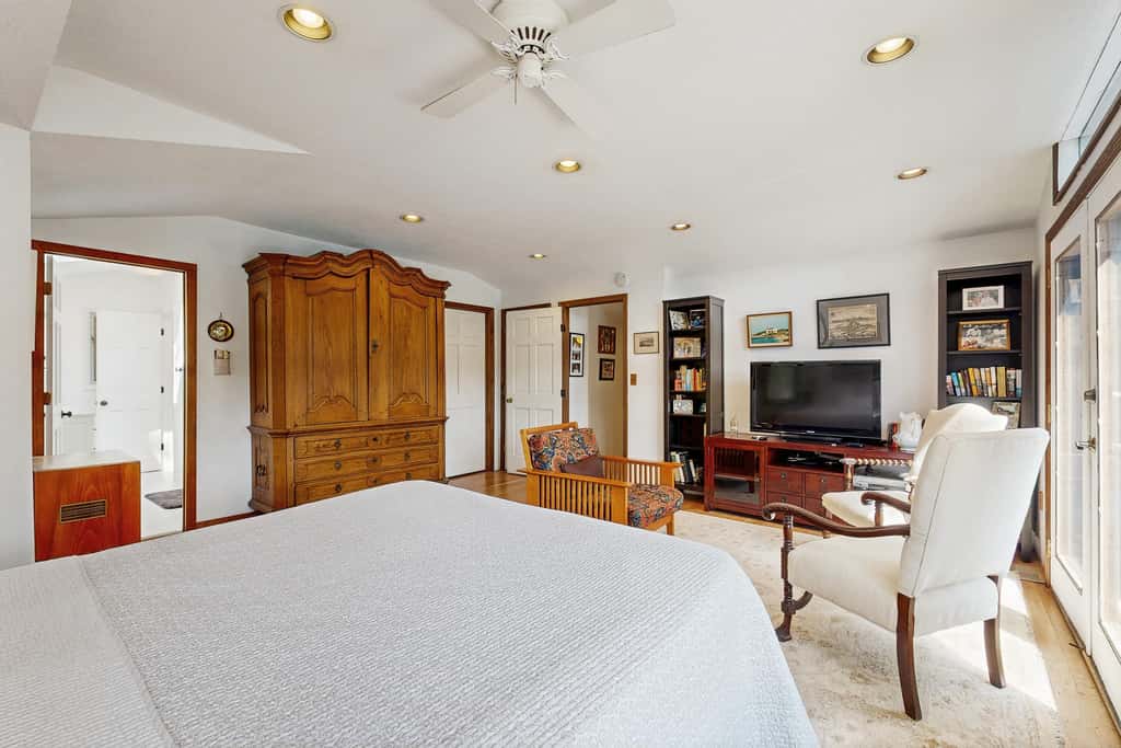 Beebe Lake House