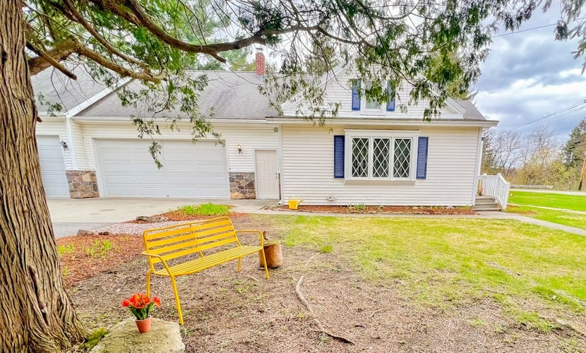Spacious 2-story corporate rental duplex with large yard, 2 kitchens, fireplace