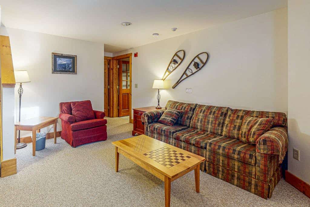 Ski-in/ski-out resort condo with fireplace, waterpark, & golf