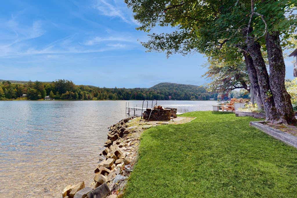 Serenity by the lake