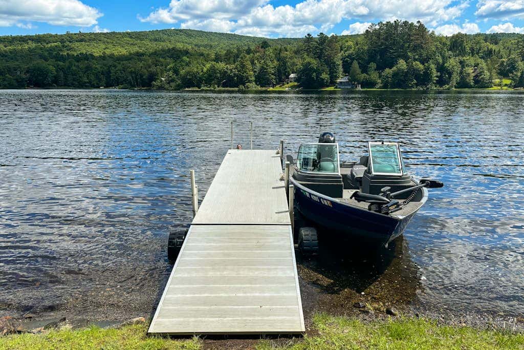 Serenity by the lake