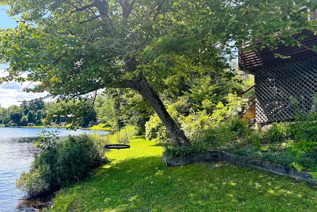 Serenity by the lake