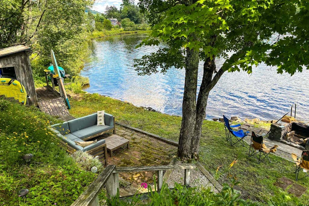 Serenity by the lake