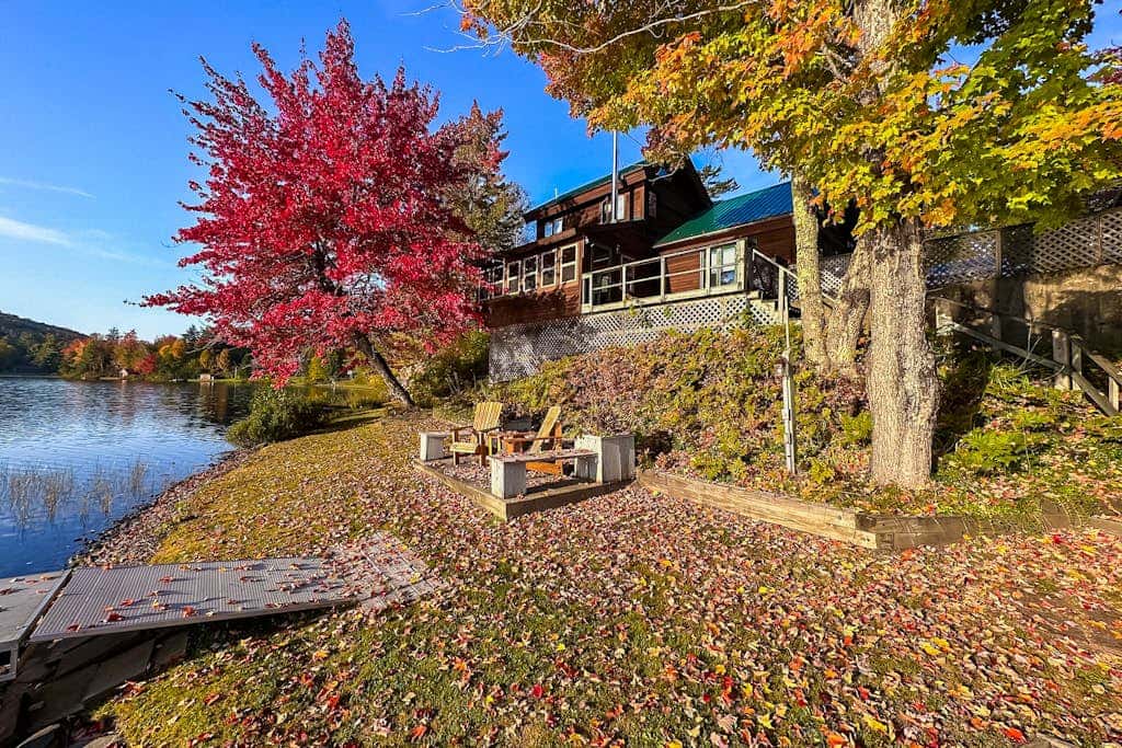 Serenity by the lake