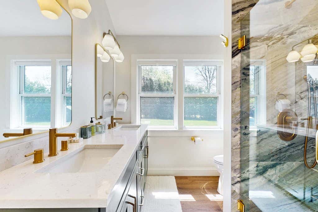 Thayer Beach Lakehouse