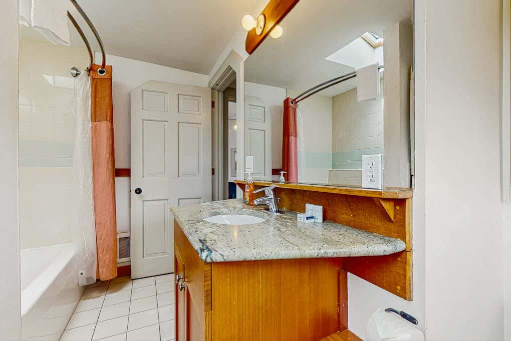 Stowe Mountain Road Getaway