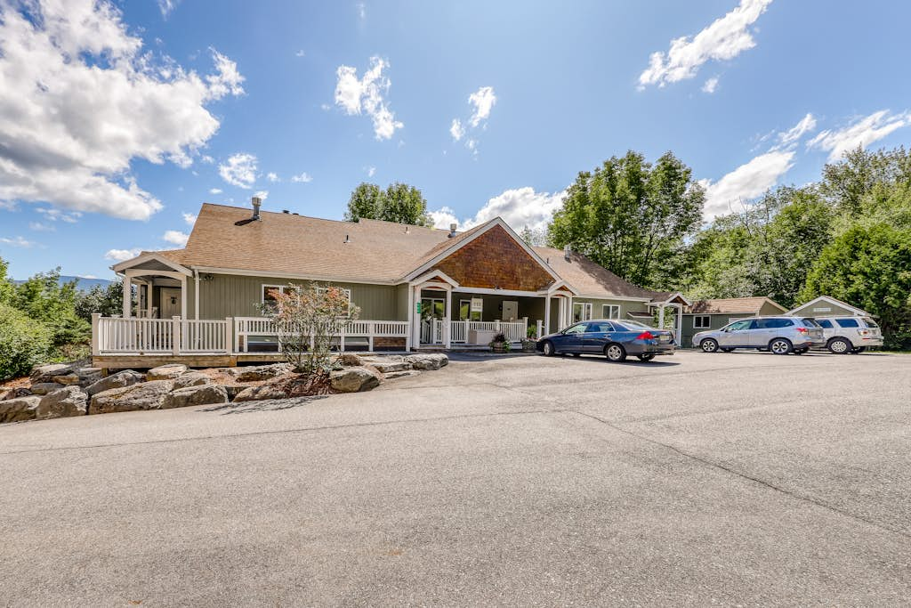 Mountainside Resort H203