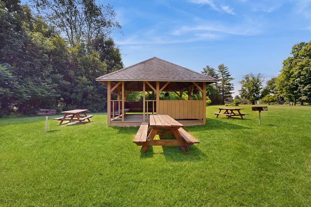 Mountainside Resort F401