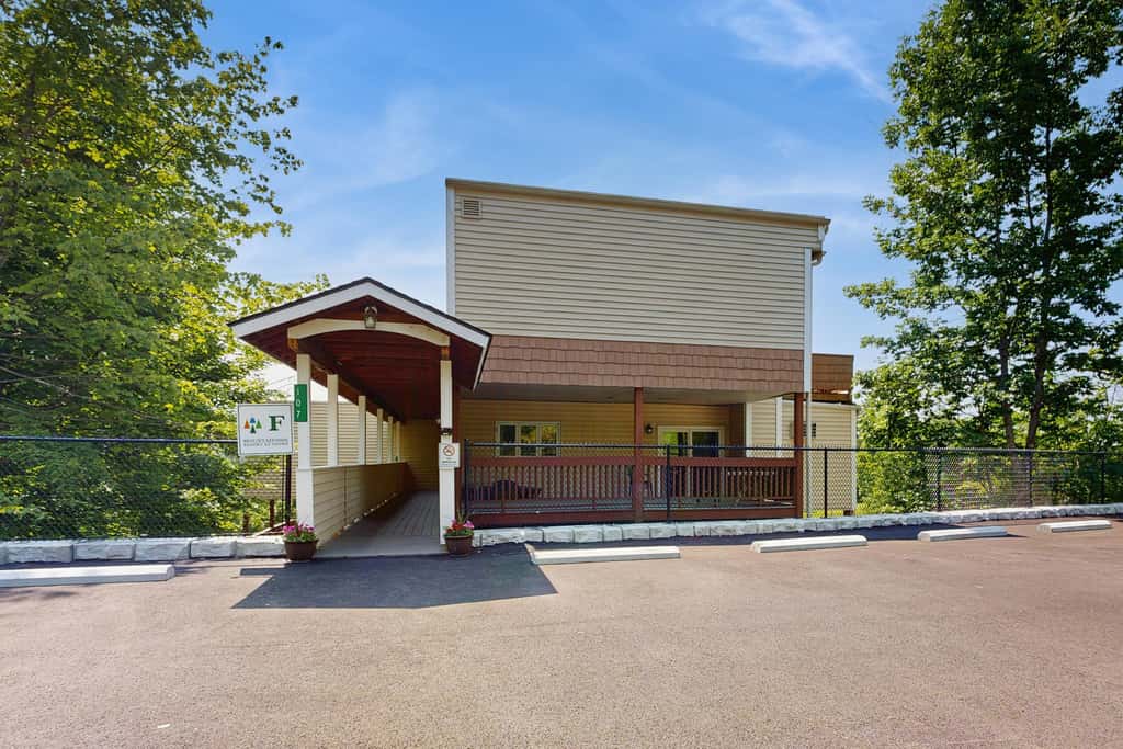 Mountainside Resort F401