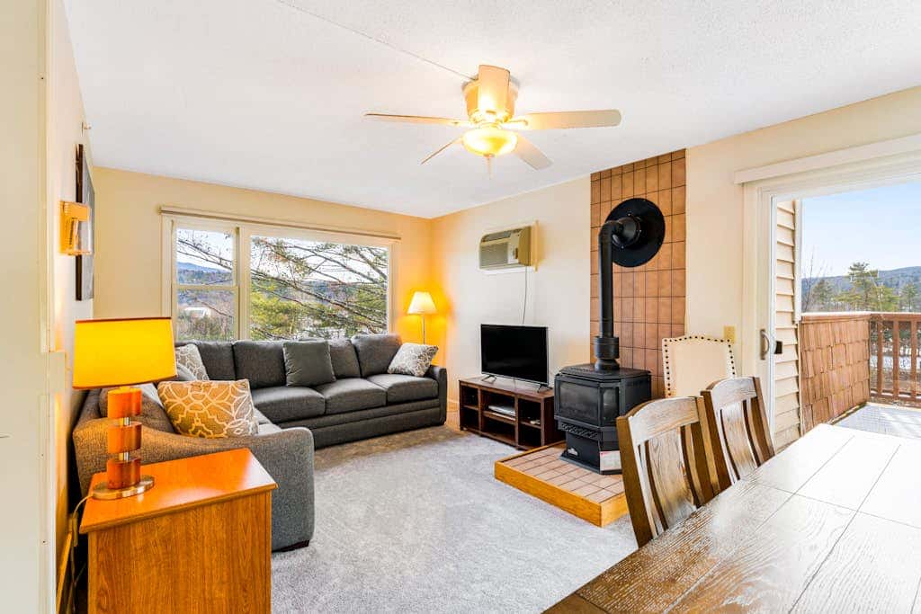 Mountainside Resort F303