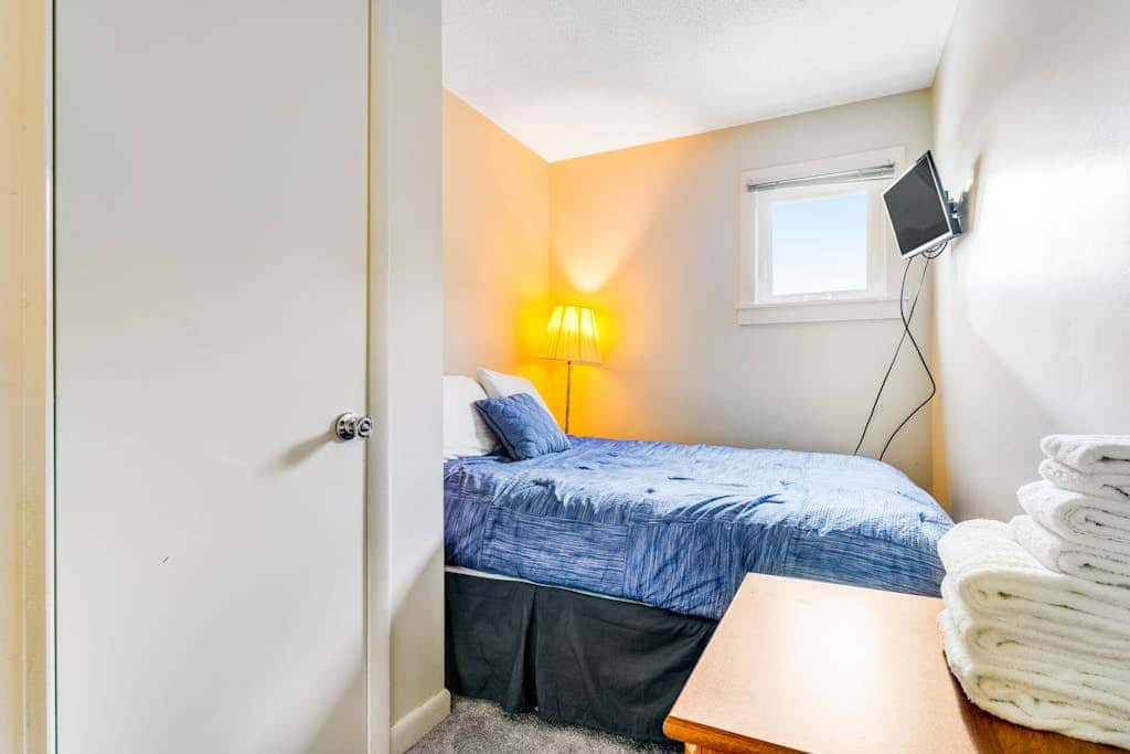 Mountainside Resort F303