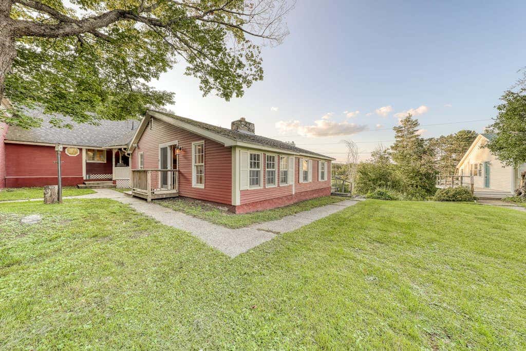 Harvest Carriage House
