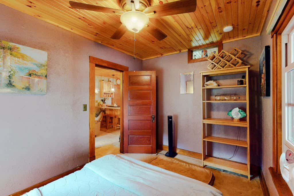 Hazen's Hideaway