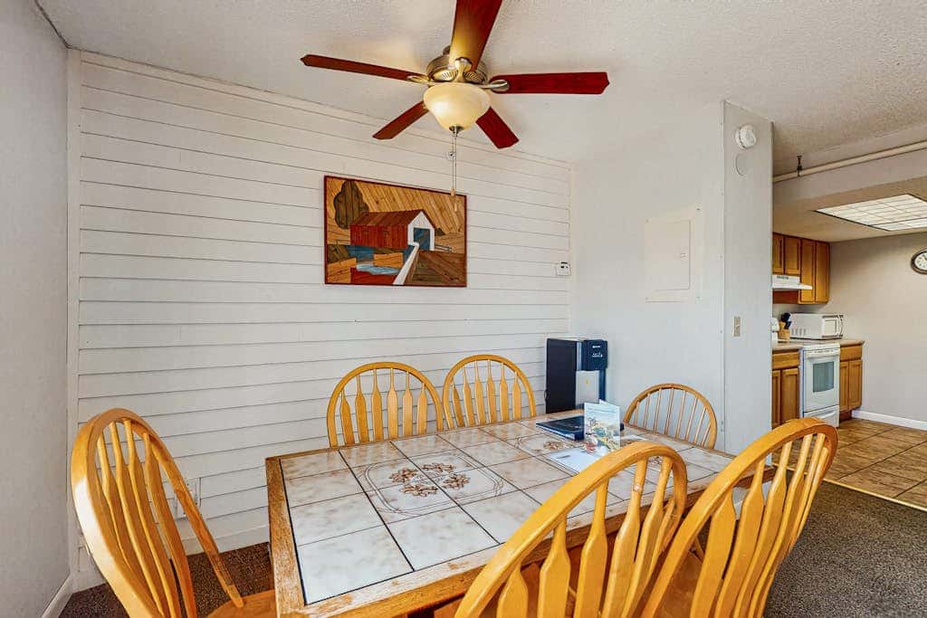 Mountainside Resort F302