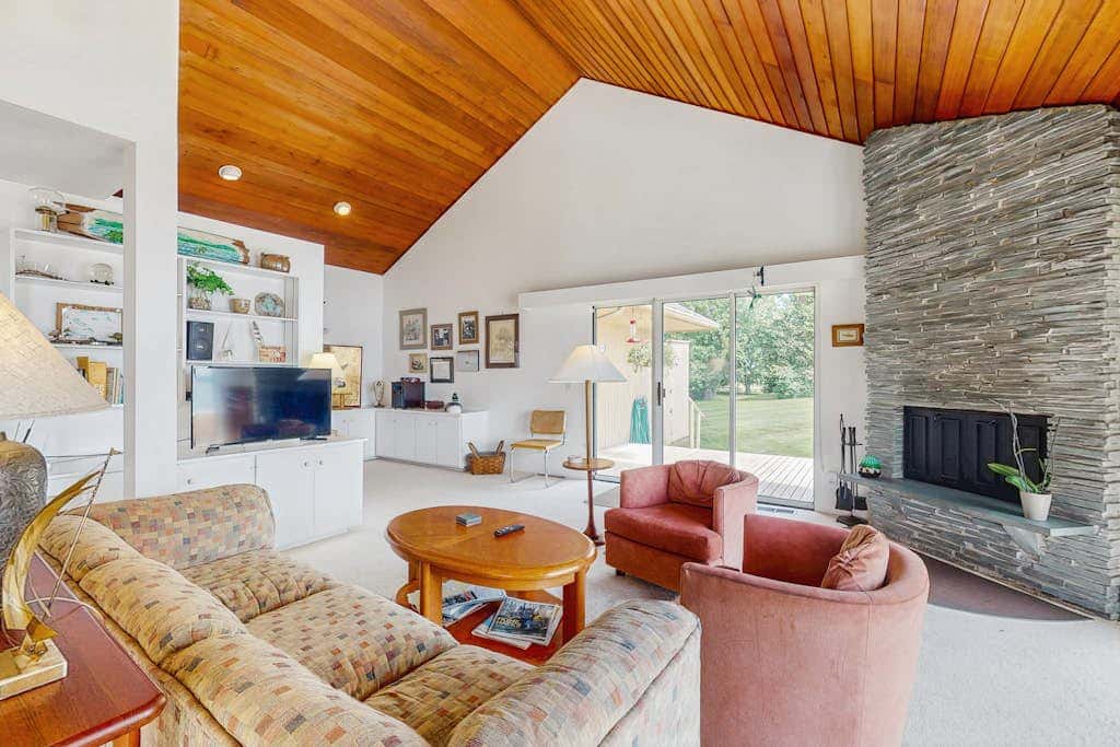 Rockledge Cedar Retreat