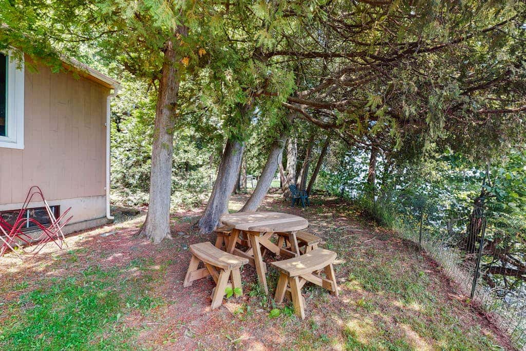 Rockledge Cedar Retreat