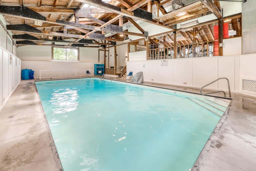 Mountainside Resort G204