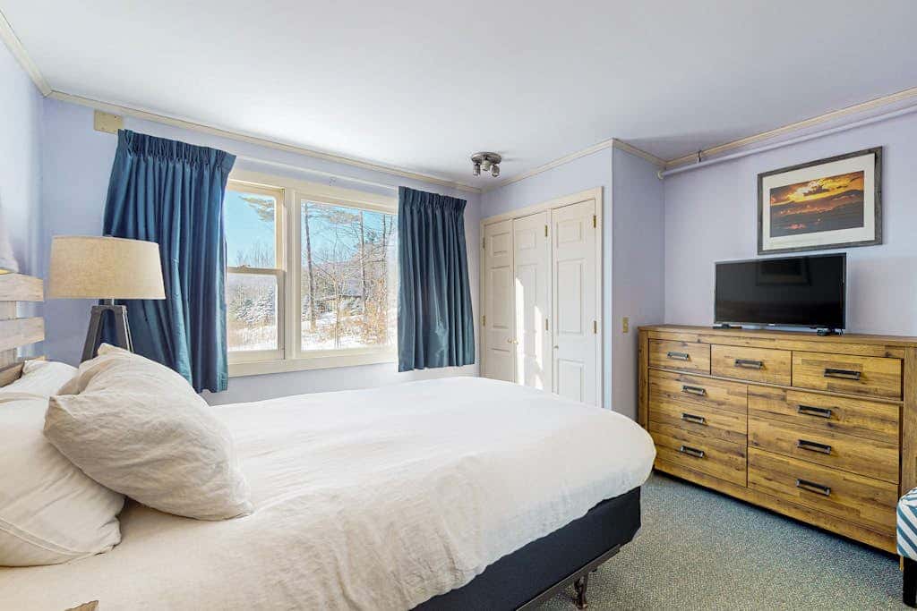 Mountainside Resort G204