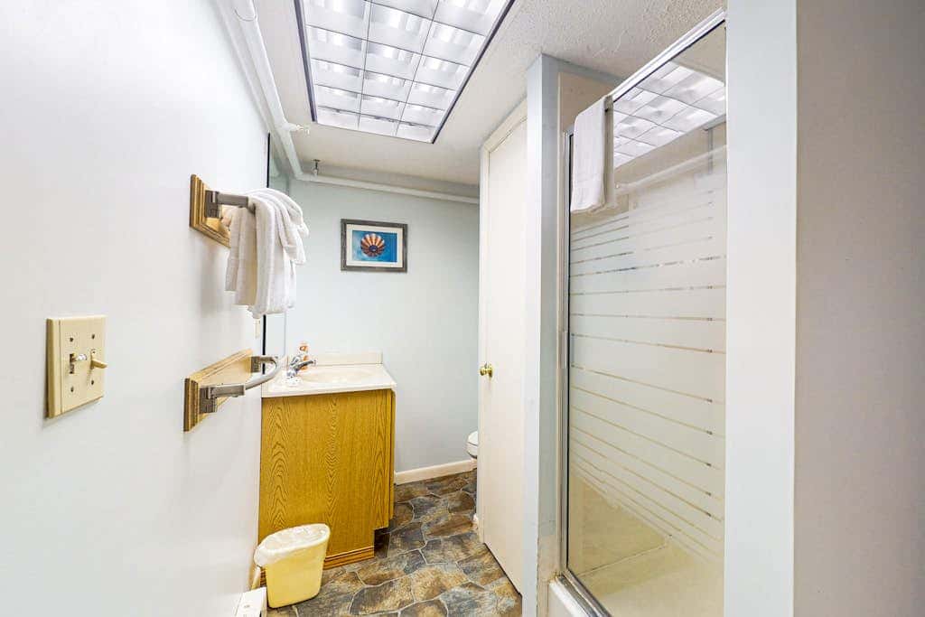 Mountainside Resort G204