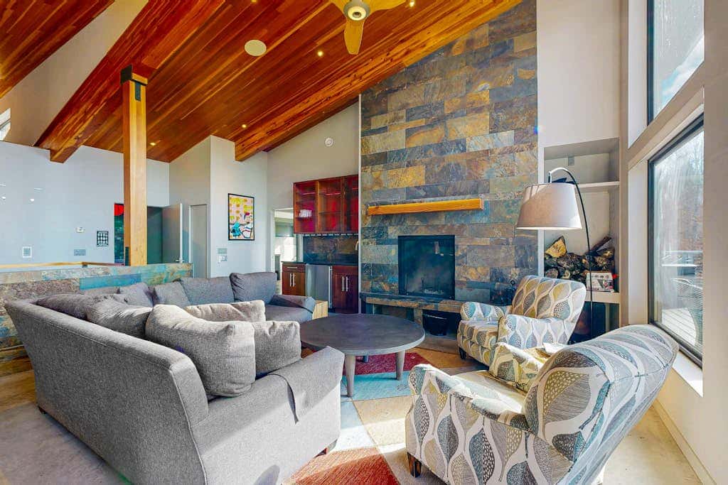 Private Mountain Luxury