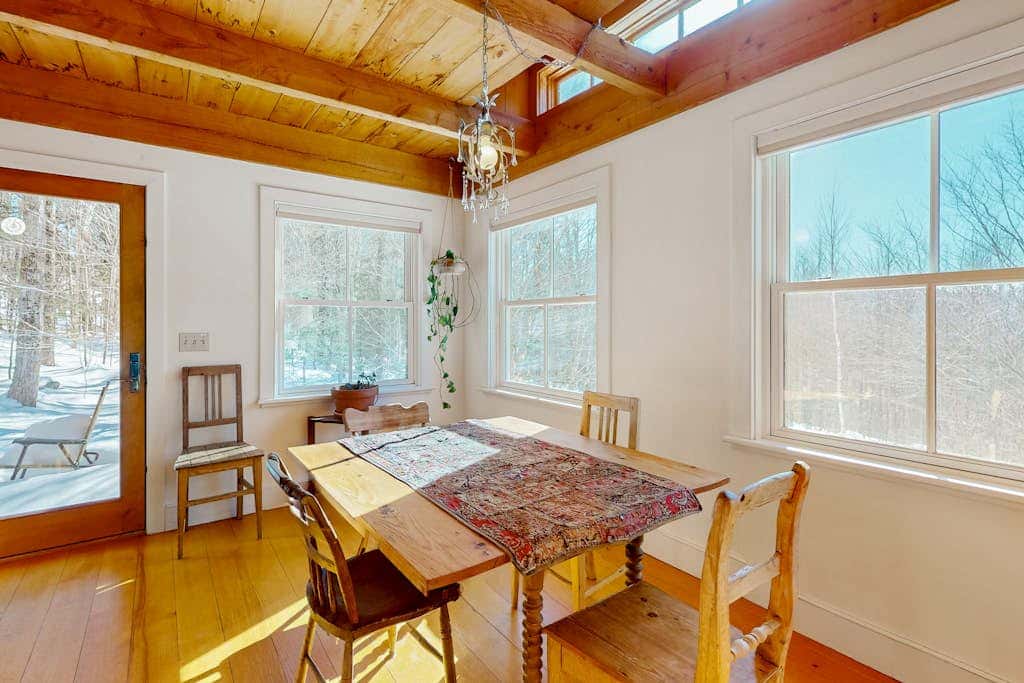 Light-filled Retreat in Mad River Valley